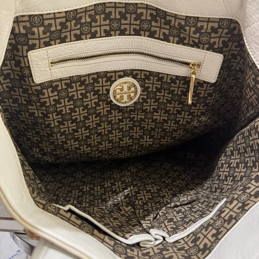 Tory Burch Gareth White Pebbled Leather Bucket Shoulder Tote Bag Gold Hardware